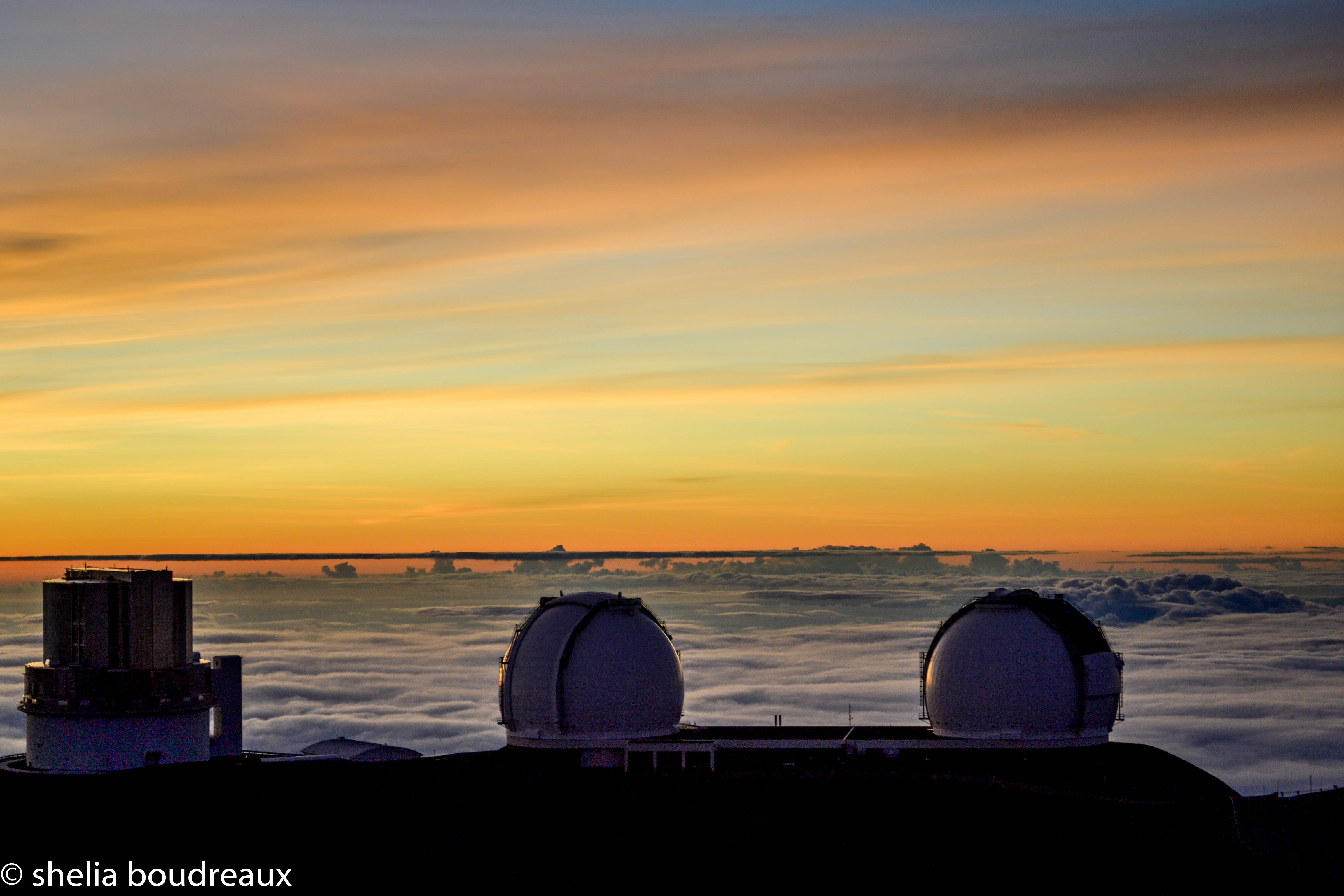 Sunset at the top of Mauna Kea